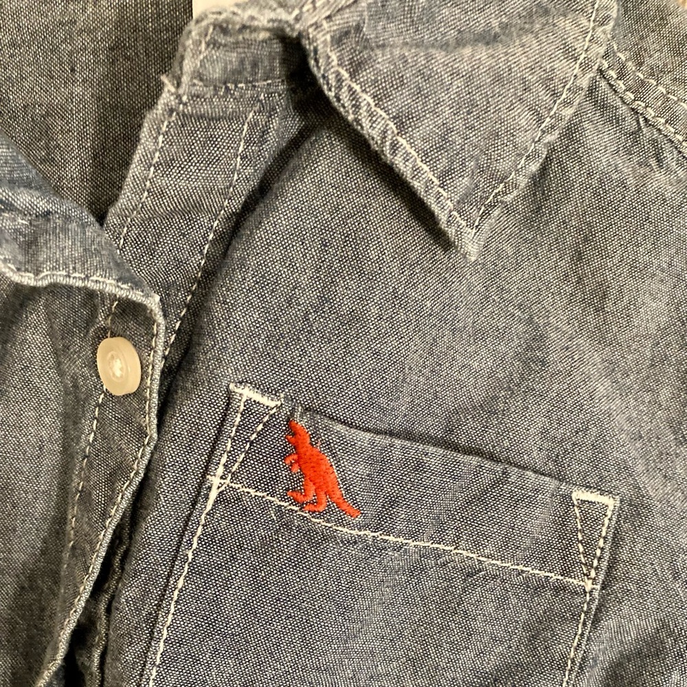 Short-sleeved denim button down shirt 4T